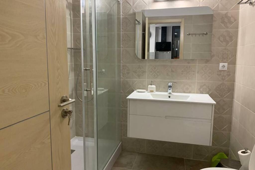 Andreve Apartment By Onix Blue Mamaia Nord, Baby Friendly, Private Parking Năvodari Eksteriør bilde